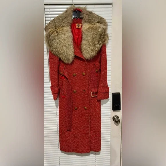 Tory Burch Red Tweed Coat with Fur Trim - Picture 3 of 9
